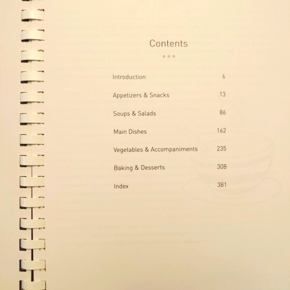 SIMPLE FAMILY Favorites Essential Recipes - Picture 2 of 8